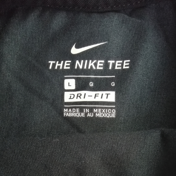 Nike Tee Dri-Fit Boys (Large) - Picture 5 of 6